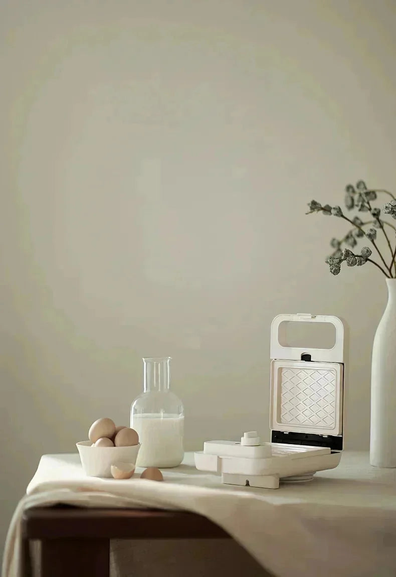 220V 600W Sandwich Machine Breakfast Machine Household Multi-functional Small Waffle Toaster Plus Waffle Plate