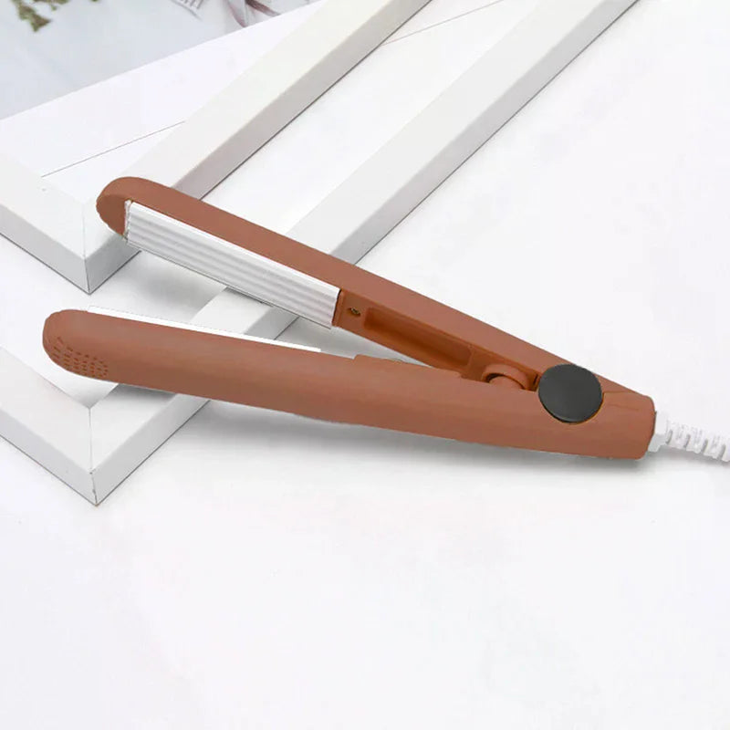Mini Portable Plastic Sealing Machine Storage Household Bag Clip Handheld Seal Packing Impulse Sealer Kitchen Accessories