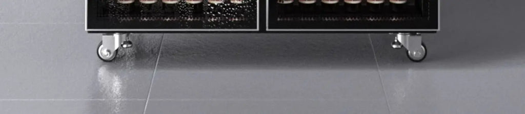 C20 Beer Beverage Cabinet Wine Display Refrigerated Freezer Commercial Freezer Three Door Bar Refrigerator