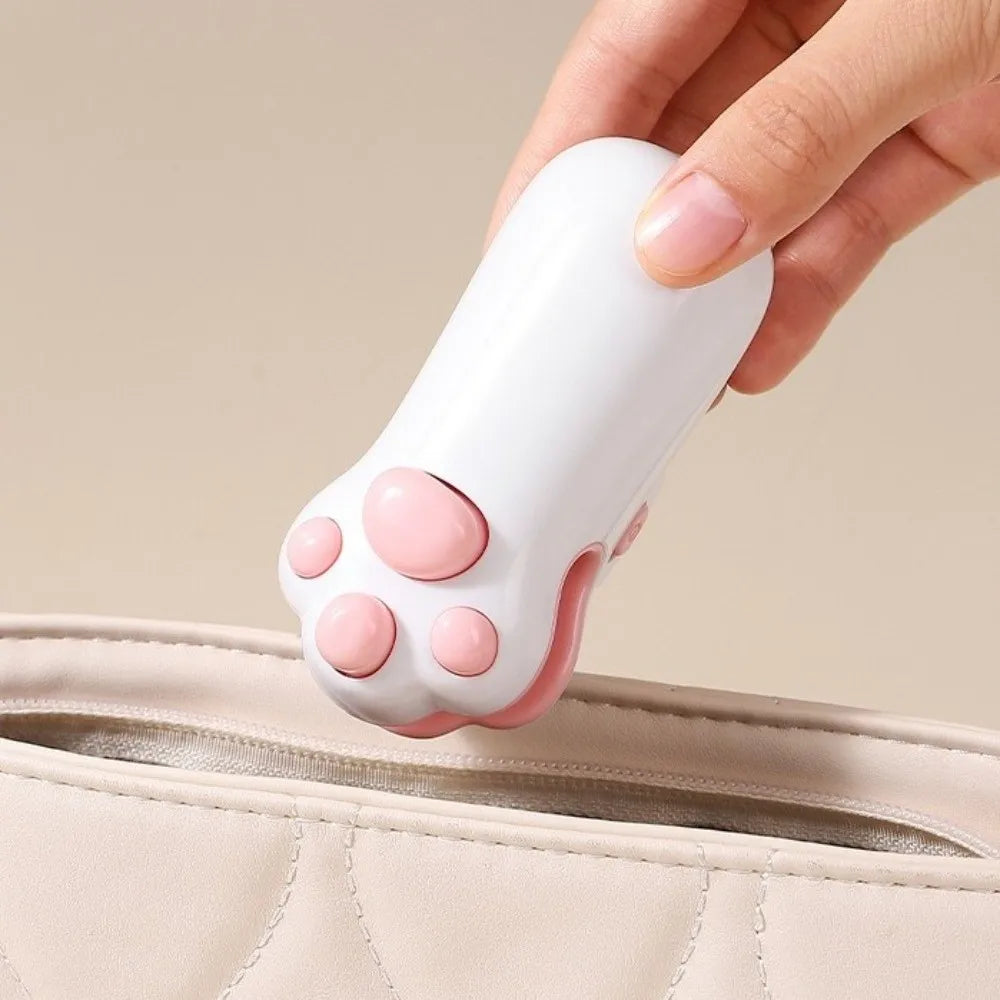 Mini Cat Paw Snack Bag Sealer Type-C Charging Built-in Cutter Food Bag Sealer Magnetic Back Heat Sealing Mini Sealing Machine