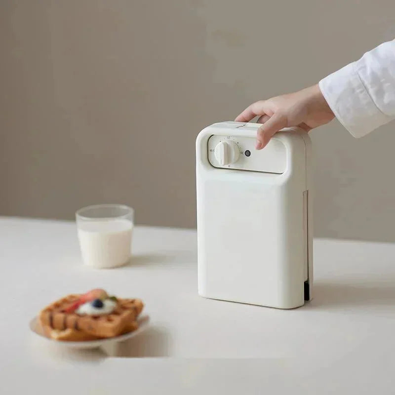 220V 600W Sandwich Machine Breakfast Machine Household Multi-functional Small Waffle Toaster Plus Waffle Plate