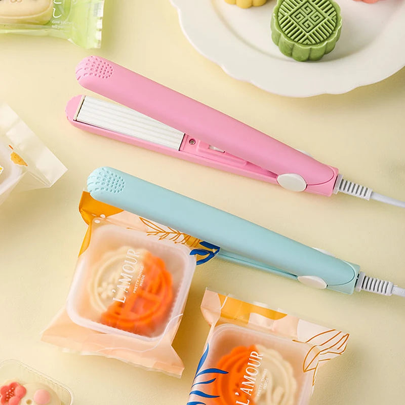 Mini Portable Plastic Sealing Machine Storage Household Bag Clip Handheld Seal Packing Impulse Sealer Kitchen Accessories
