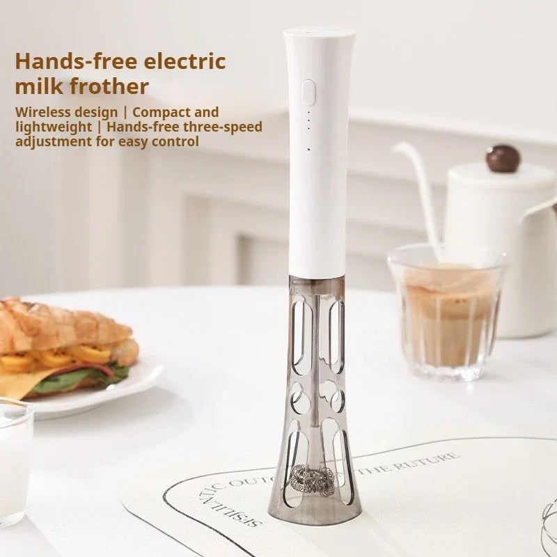 1ps Hot Selling Household Kitchen Small and Convenient Egg Beater Handheld Electric Charging Model Milk Frother Coffee Stirrer